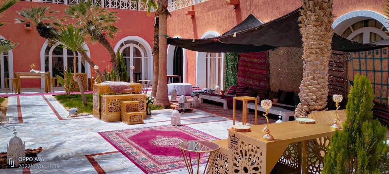 Hotel Al Massira El Aiune Exterior foto